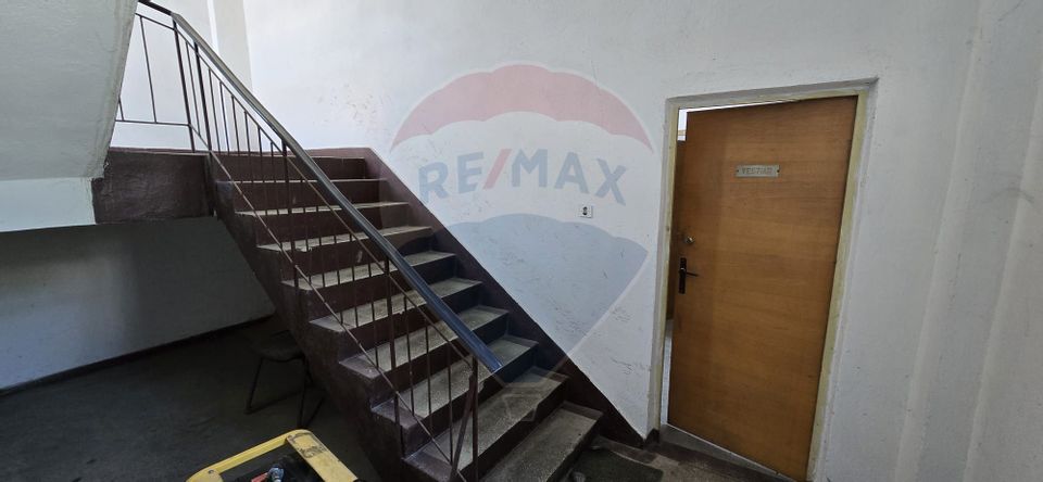 Spațiu cazare muncitori, de închiriat, 9 camere, Bistrița, zona Pasaj