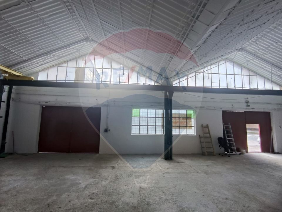 Spațiu industrial de 435mp de închiriat în zona Sannicolau Mic