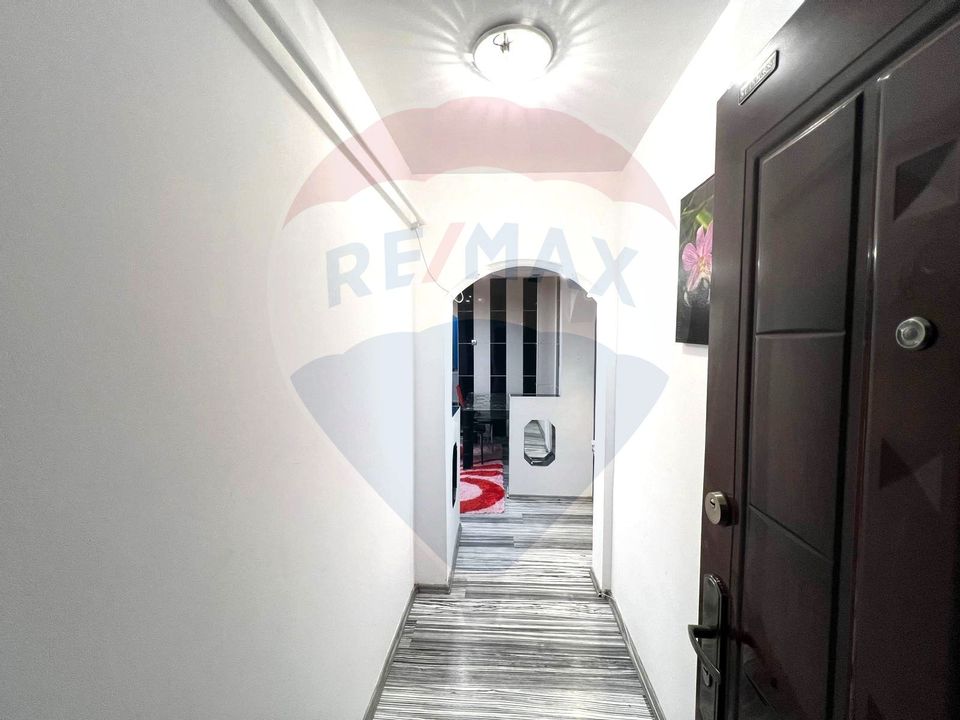 Apartament cu 3 camere decomandate de închiriat ALECU RUSSO