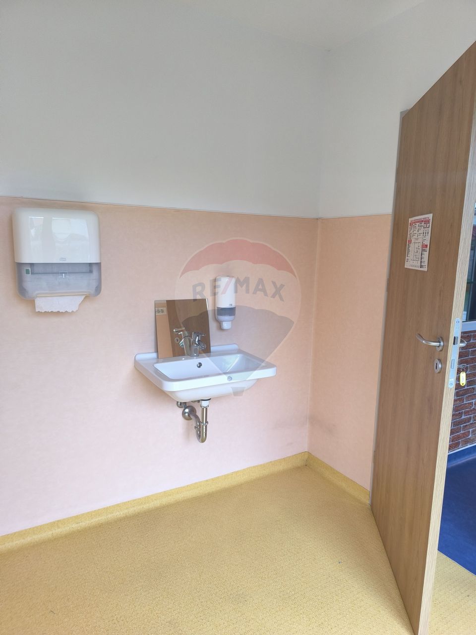 575sq.m Commercial Space for sale, Marasti area