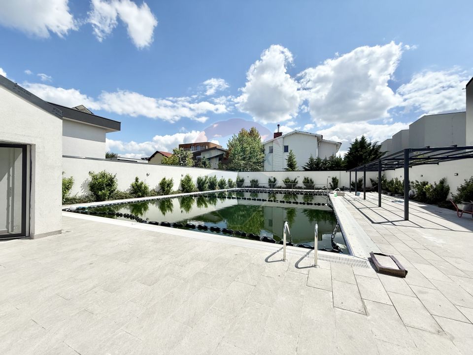 De inchiriat | Vila moderna - curte privata si acces piscina | Pipera