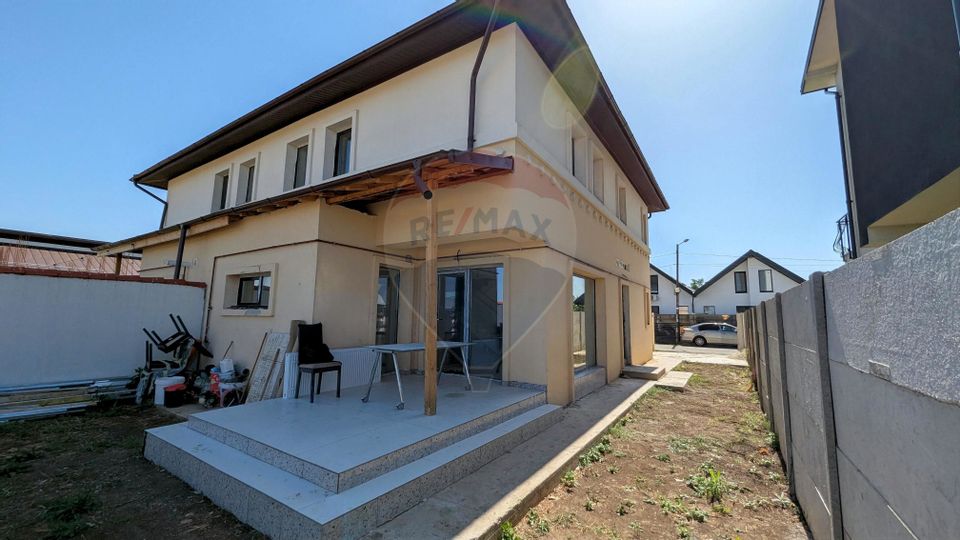 De Vanzare Duplex Comuna Berceni Str Lebedelor Asfaltată 0% Comision