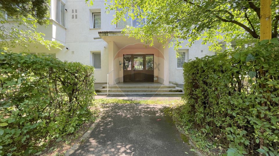 REZERVAT !  ! Apartament 2 camere str. Zizinului