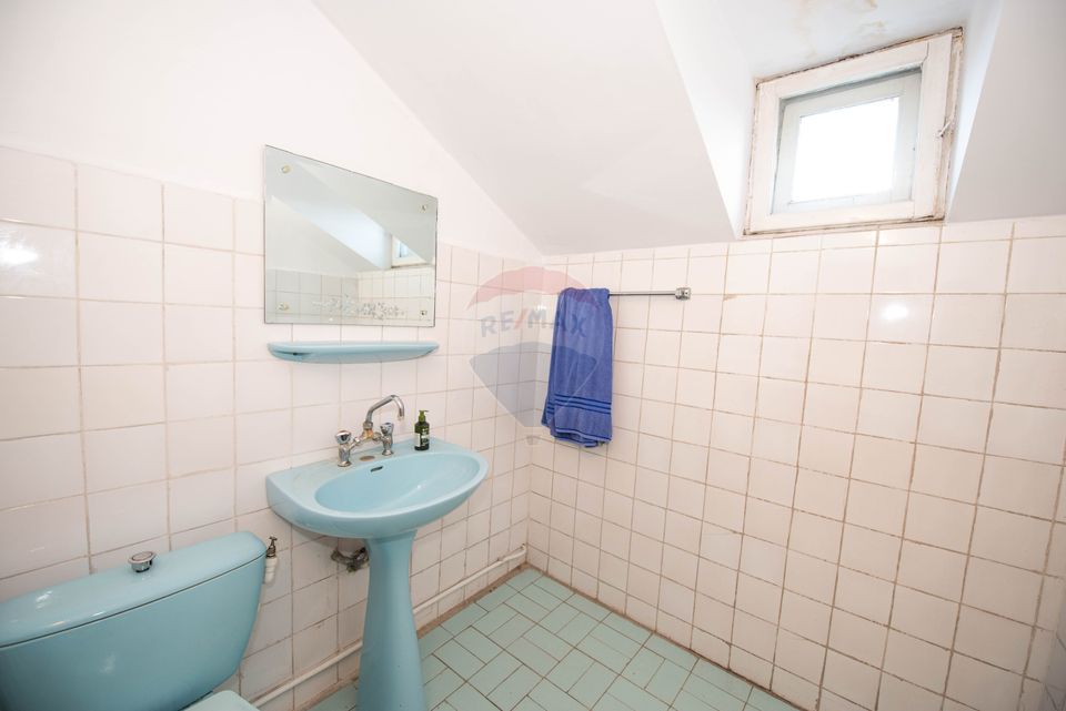 Casa individuala cu 7 camere, de vanzare 250 mp utili,  Buzau