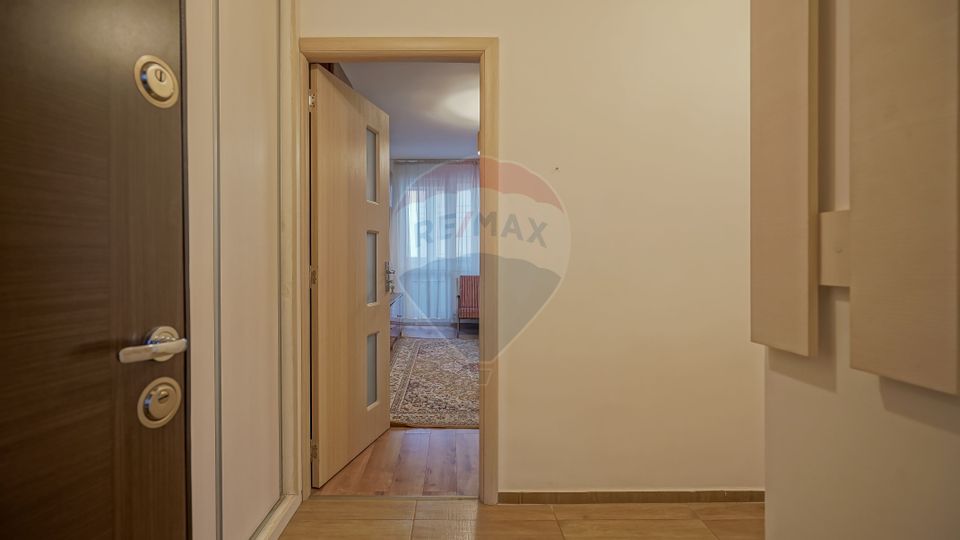 Un refugiu la etajul 8 - Apartament de închiriat cu 2 camere