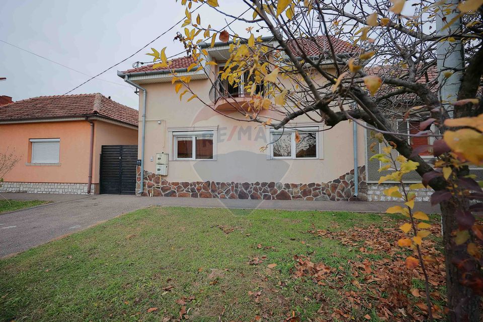 4 room House / Villa for sale, Iosia area