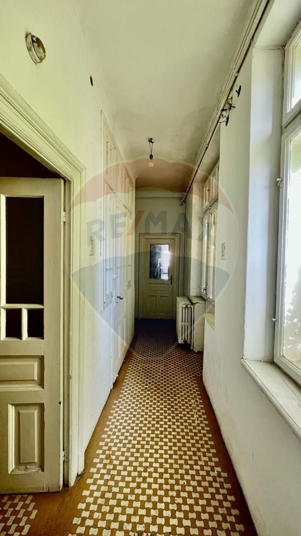 5 room Apartment for sale, Mosilor area