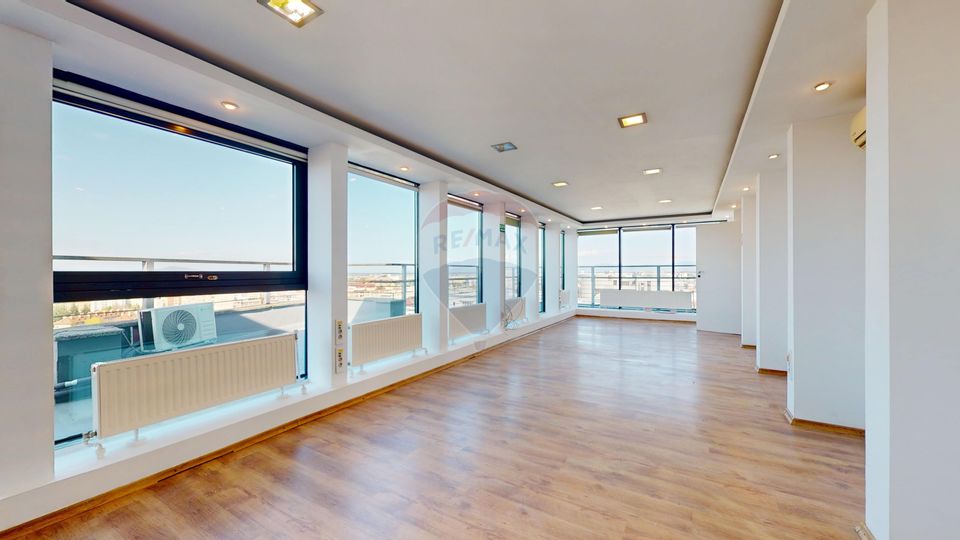 BIROU cu priveliște panoramică – Centru Civic