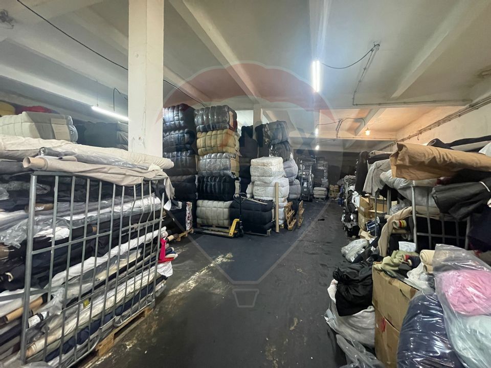 Spațiu industrial de 1,252mp de vânzare