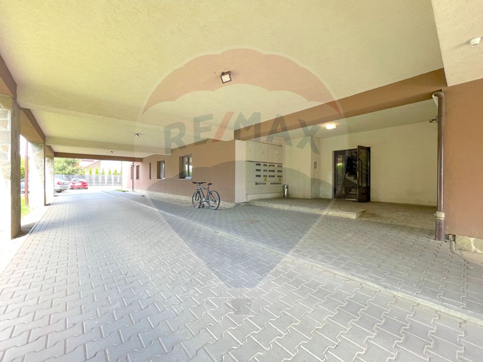 Apartament 2 camere 63 mp utili, zona Tractorul