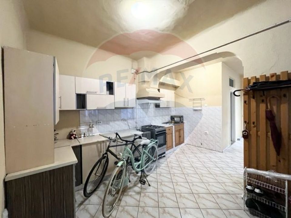 Vanzare apartament centrul istoric  str. Dr. Ioan Lupas