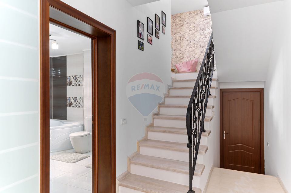 9 room House / Villa for sale, Colentina area