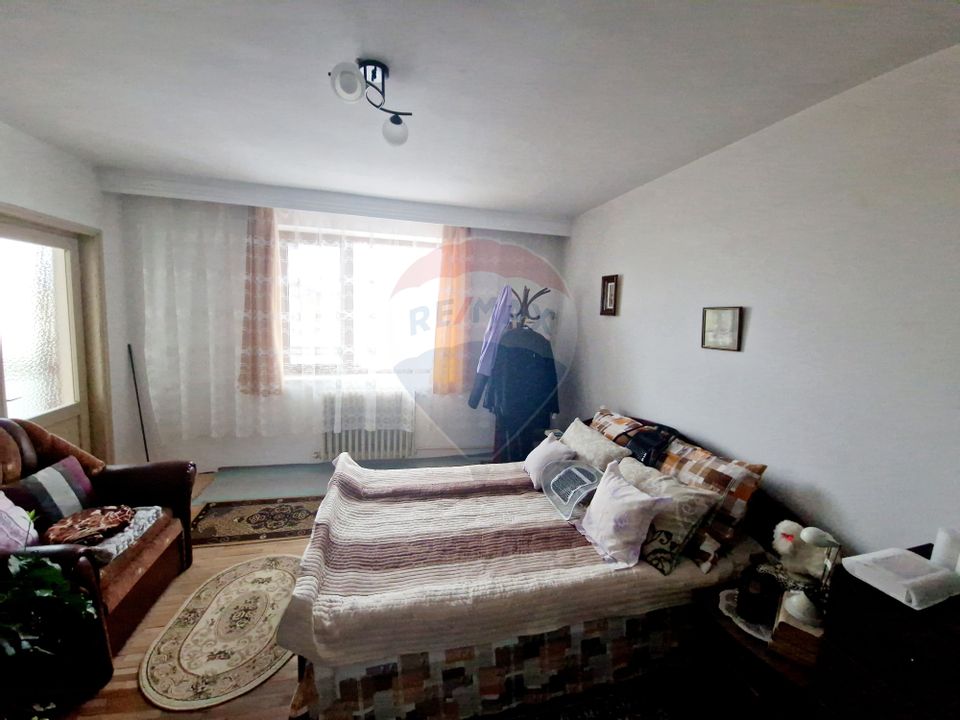 6 room House / Villa for sale, Central area