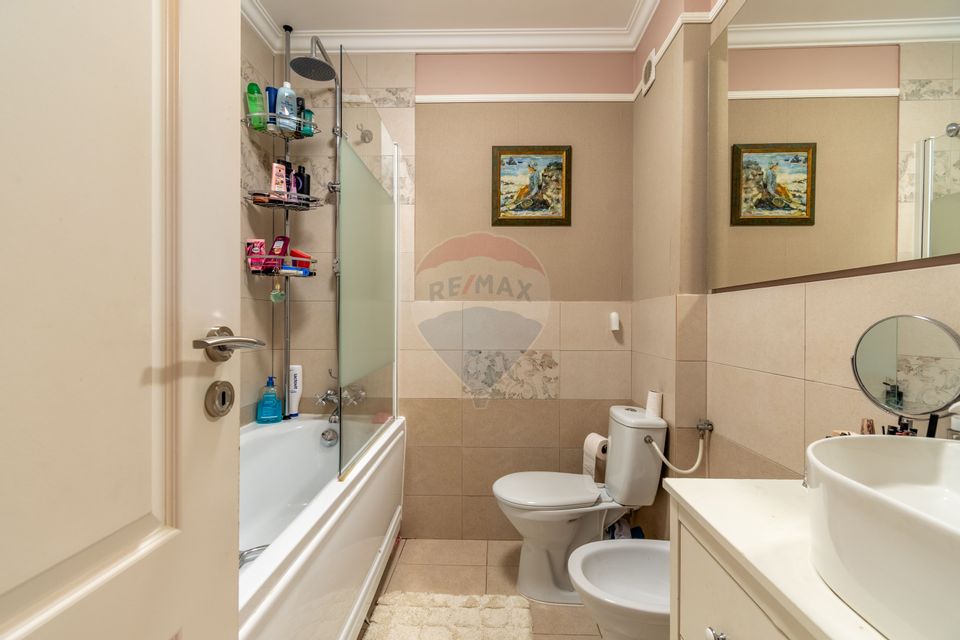 Apartament de vanzare, 3 camere, Strada Sesul de Sus, Zona Pepco