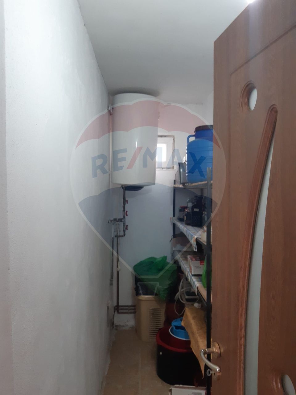 Casă / Vilă cu 7 camere   în zona Bran-Tohanita