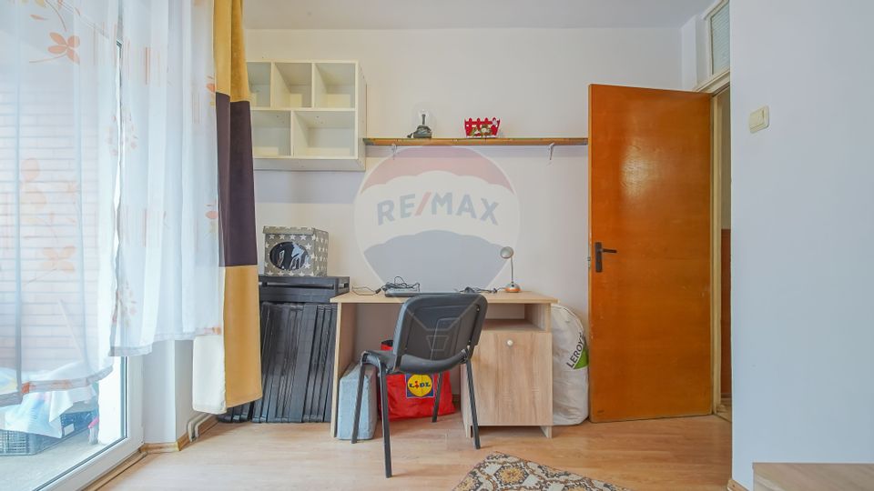 4 room Apartment for sale, Racadau area