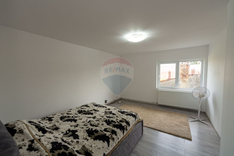 4 room House / Villa for sale