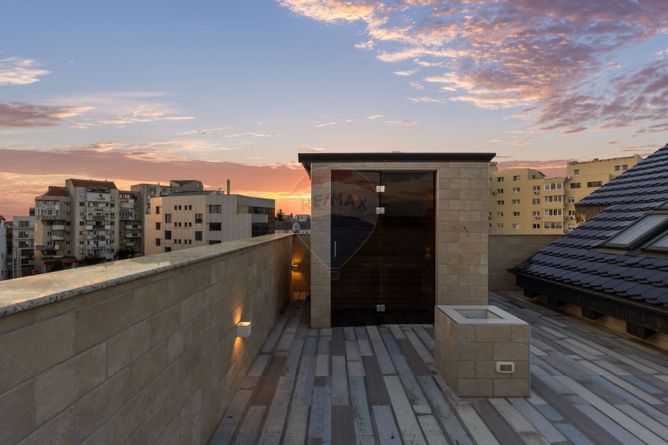Penthouse unic pe două niveluri - saună și bucătărie exterioară