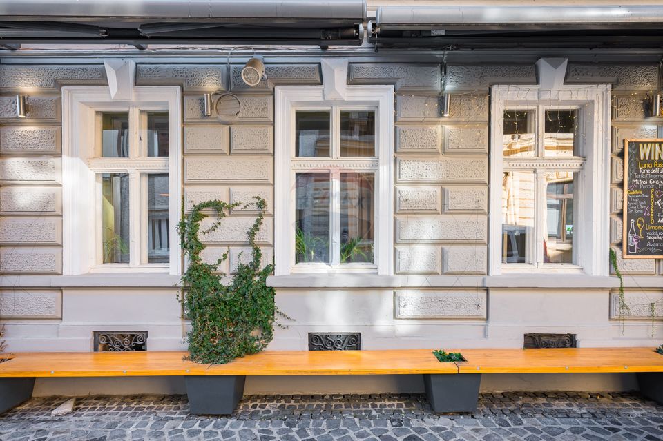 Commission 0% !! For sale COMMERCIAL SPACE, Brasov Historic Center