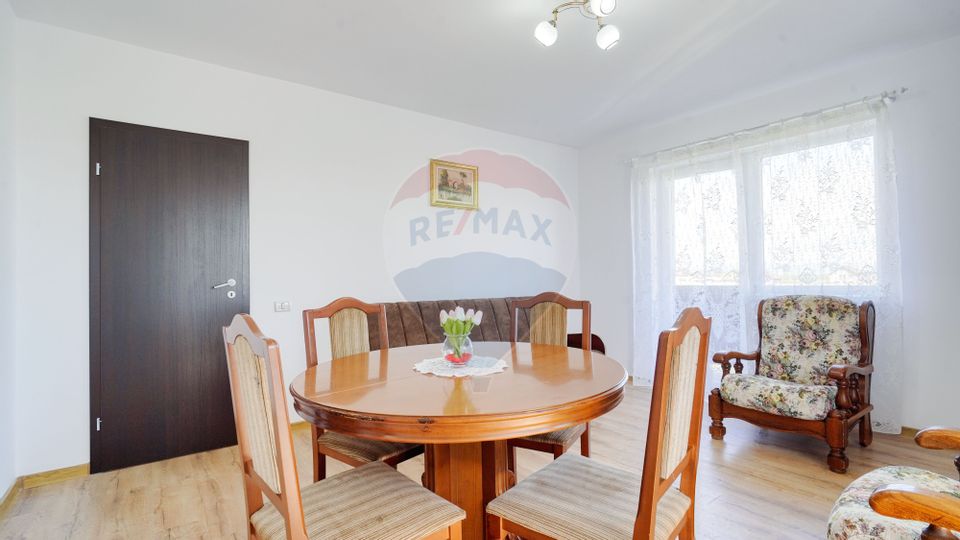 Apartament cu 2 camere de închiriat, PRIMA INCHIRIERE,Subcetate