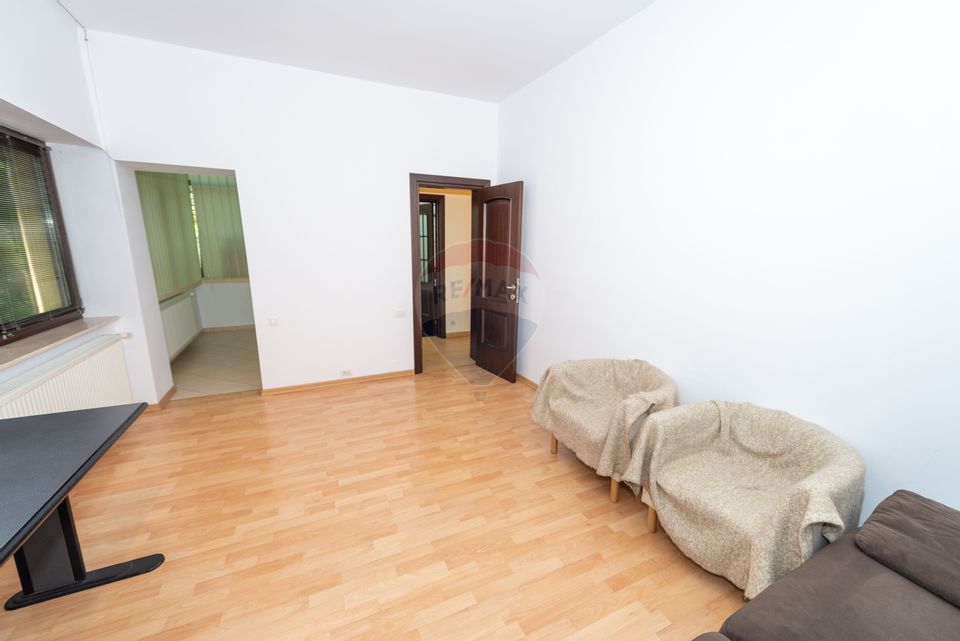 Apartment 3 rooms + yard for sale, possible extension to 5 rooms