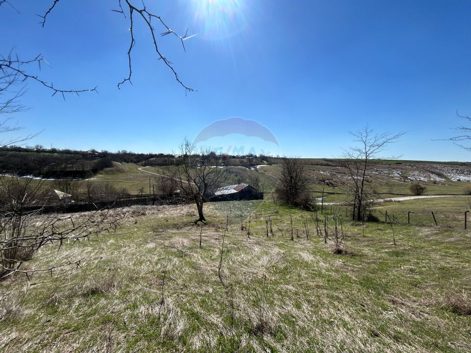 Teren 1,500mp Bujor, Varvoru de Jos