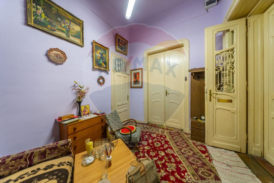 Apartament cu doua camere pe strada Episcopiei