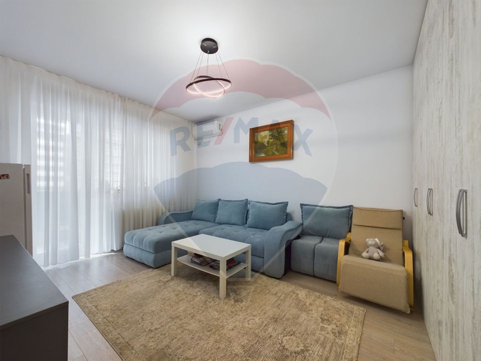 Apartament cu 2 camere de vânzare cu gradina - Fundeni