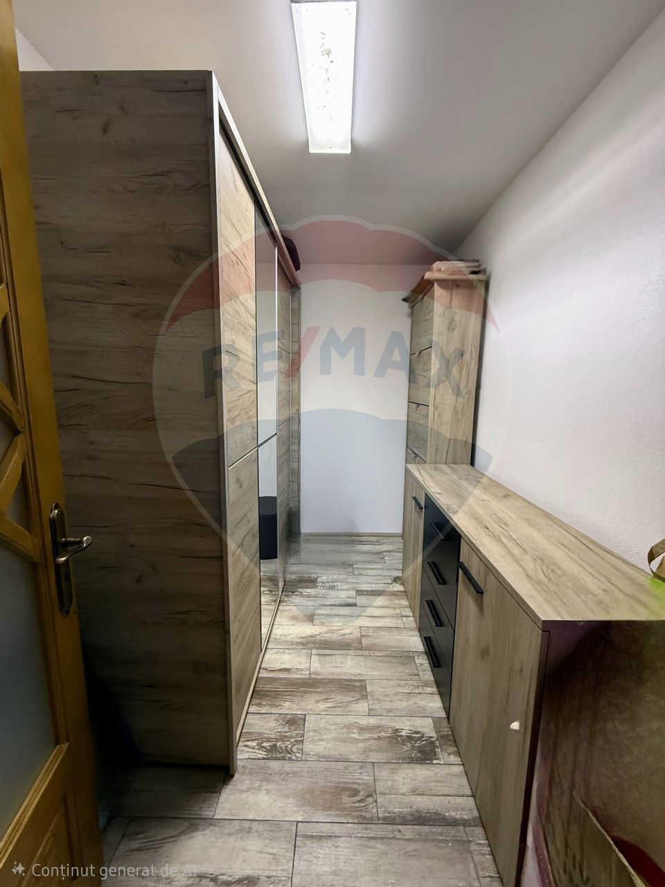 Casă / Vilă cu 5 camere de vânzare