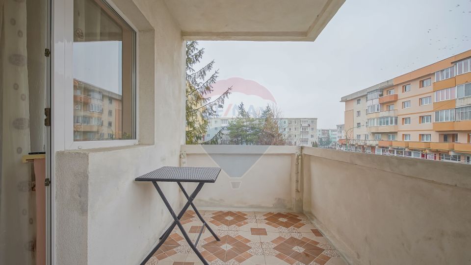 De vanzare apartament 3 camere - comision 0% cumparator