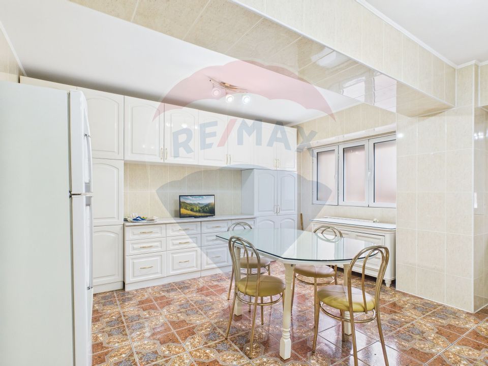 Apartament spatios  de 3 camere in Piata Iancului