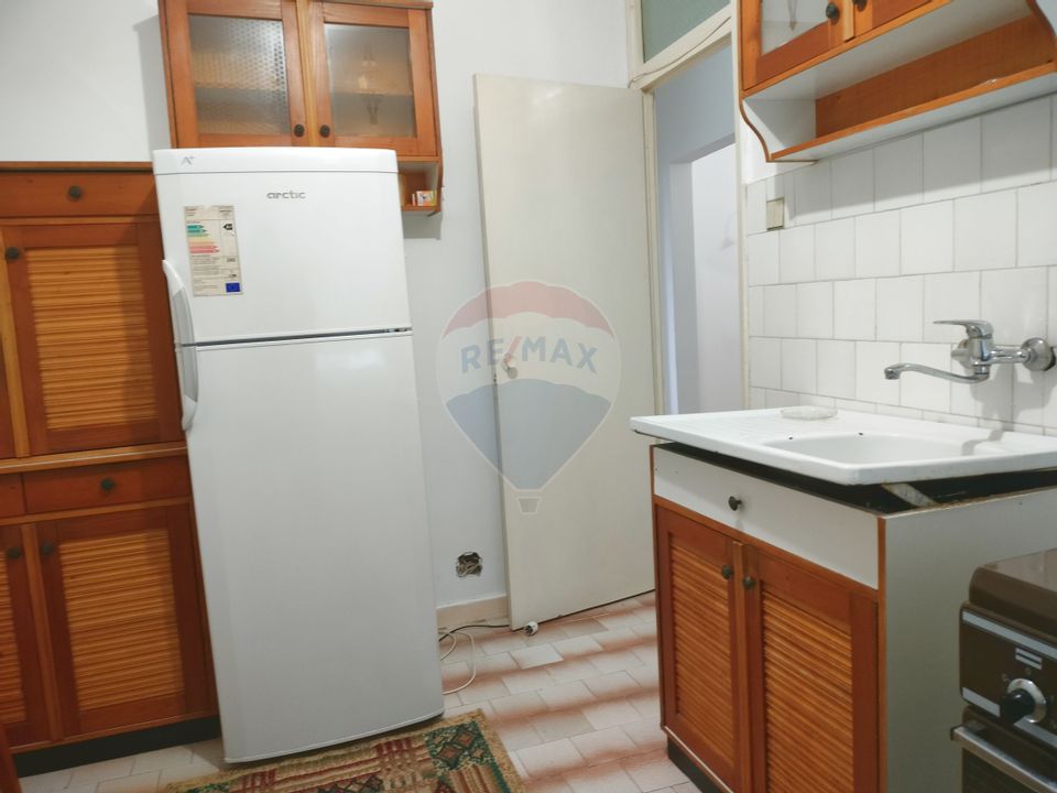 Apartament doua camere decomandat - cartier Tineretului Tarnaveni