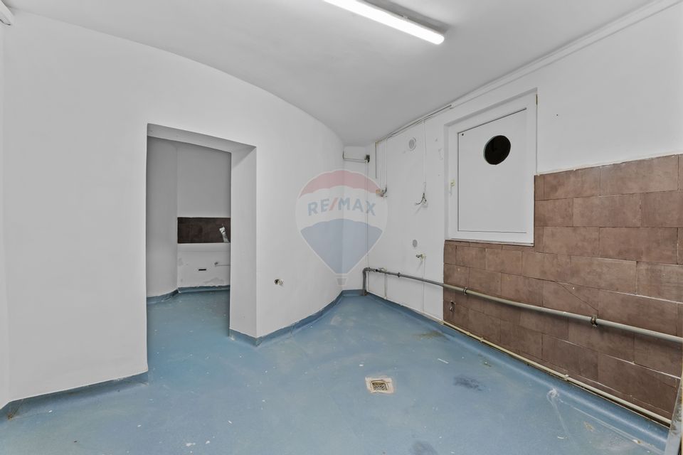 Spațiu comercial de inchiriat cu acces stradal in zona ultracentrala