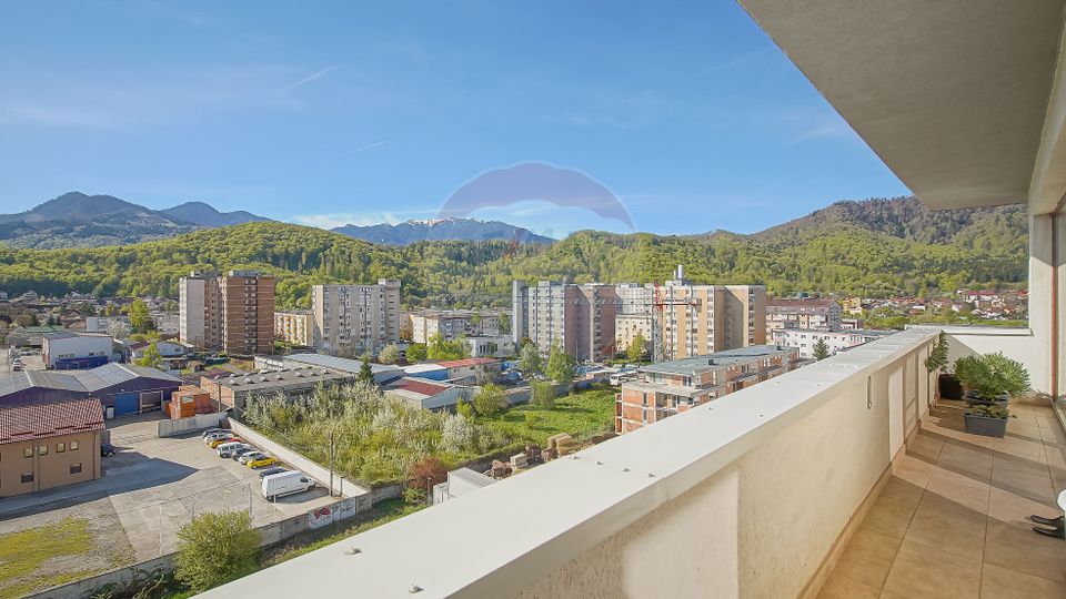 5 room Apartment for sale, Noua area