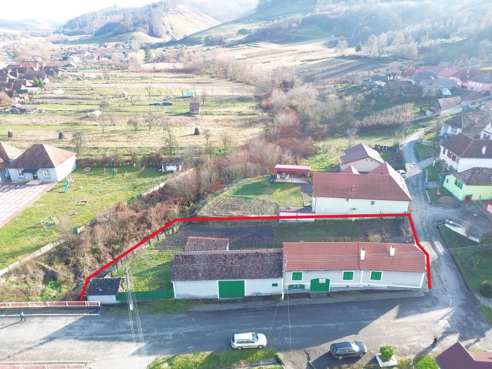 Casă / Vilă cu 4 camere de vânzare