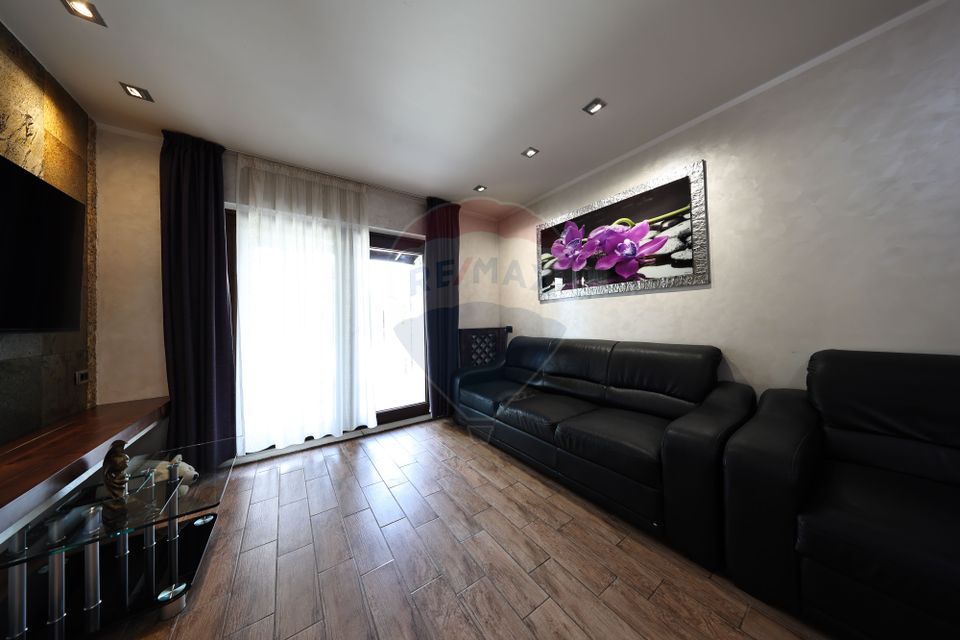 Conac, proprietate unica, in mijlocul naturii, Sacele!