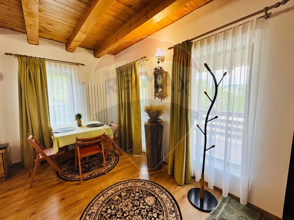 4 room House / Villa for sale