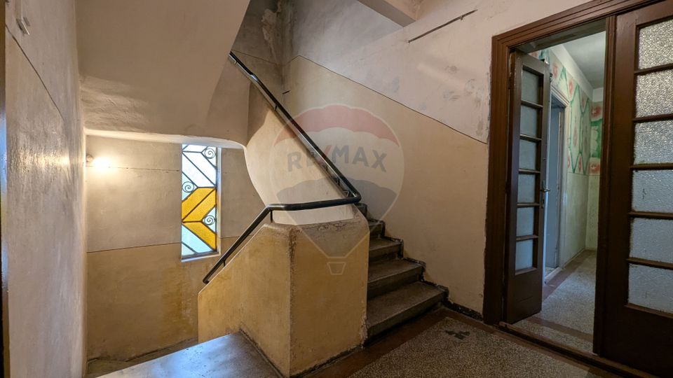 Vânzare Casă / Vilă cu 11 camere  în zona Iancului