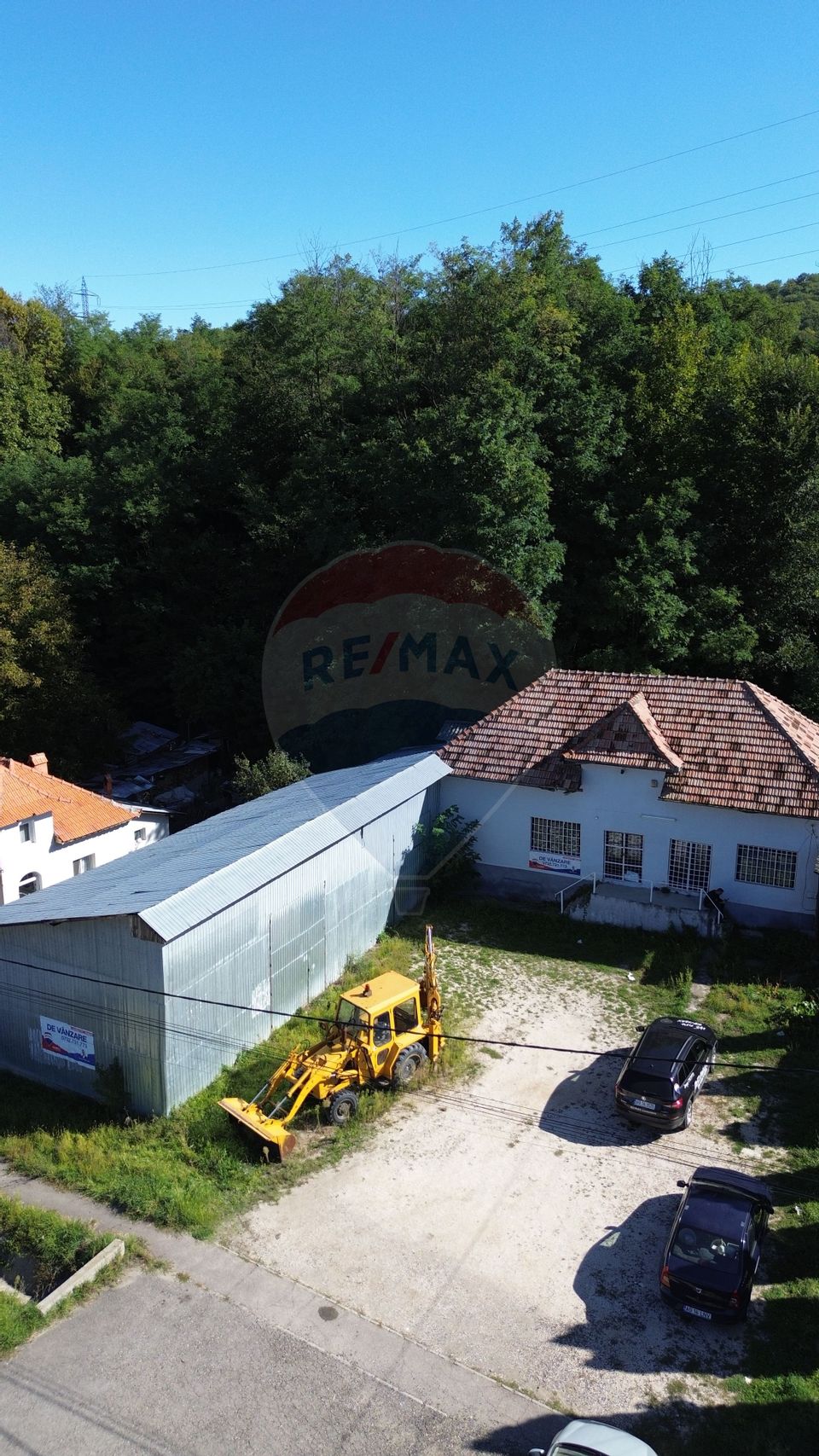 Spatiu comercial si casa de vanzare in Furnicosi.