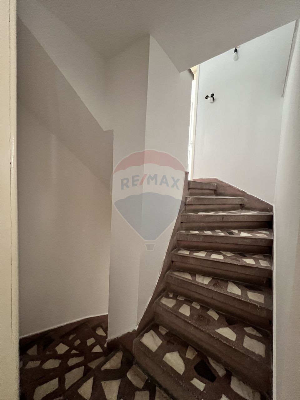 10 room House / Villa for rent, Eminescu area