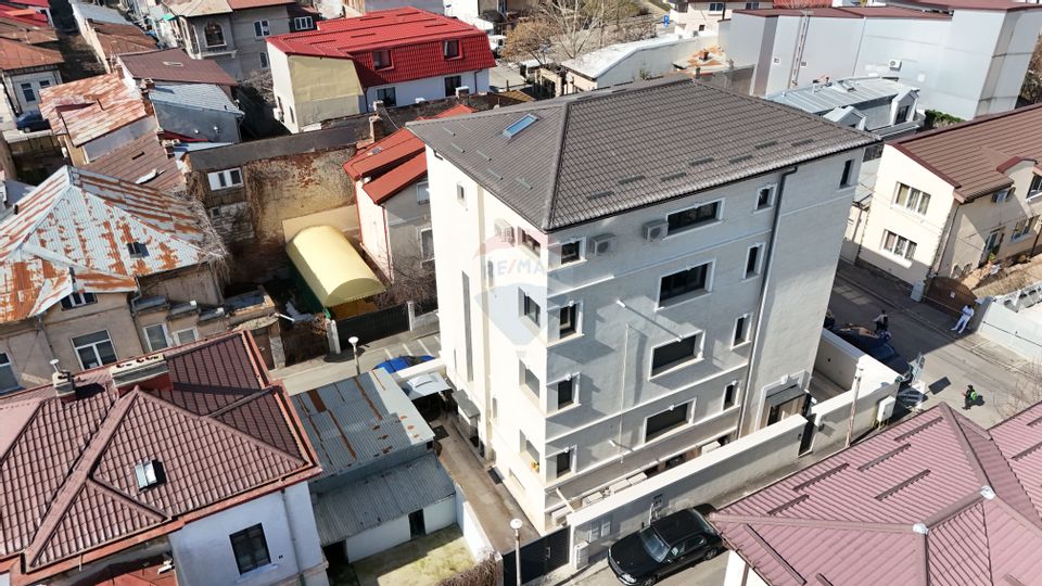 De vânzare Bloc Boutique Lux S+P+3E în zona Parcul Carol - Unirii