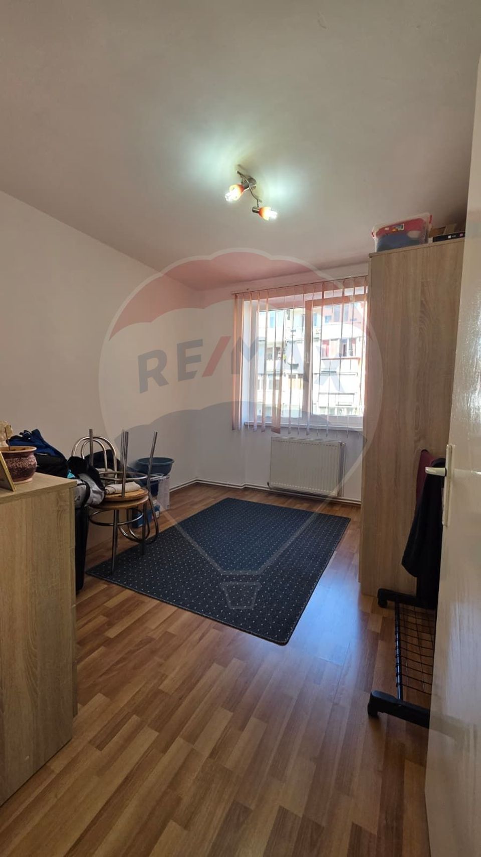 Apartament cu 3 cam de vânzare, str. Feleac, G. Campului