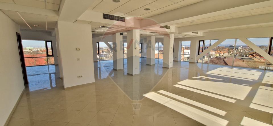 400sq.m Office Space for rent, Micalaca area