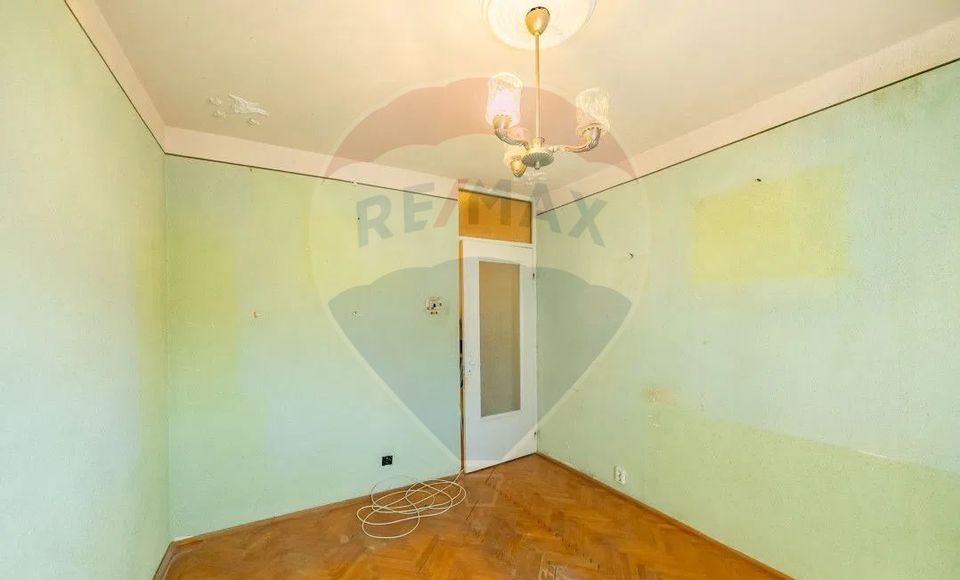 Apartament 3 camere zona 300, Micalaca, B-dul N. Titulescu