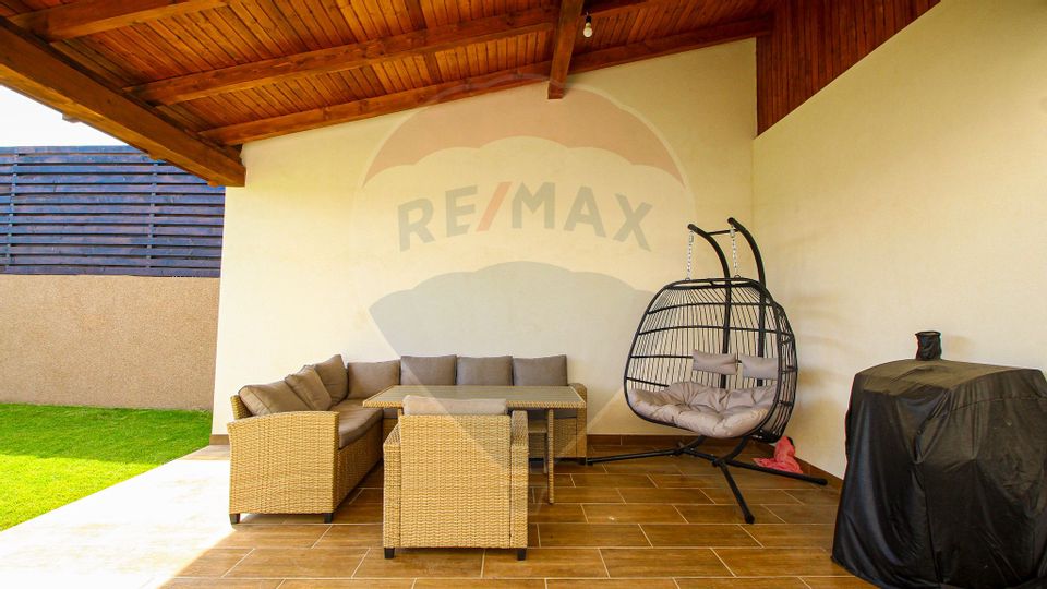 REZERVAT Casă individuala Harman