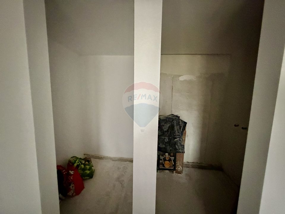 4 room House / Villa for sale