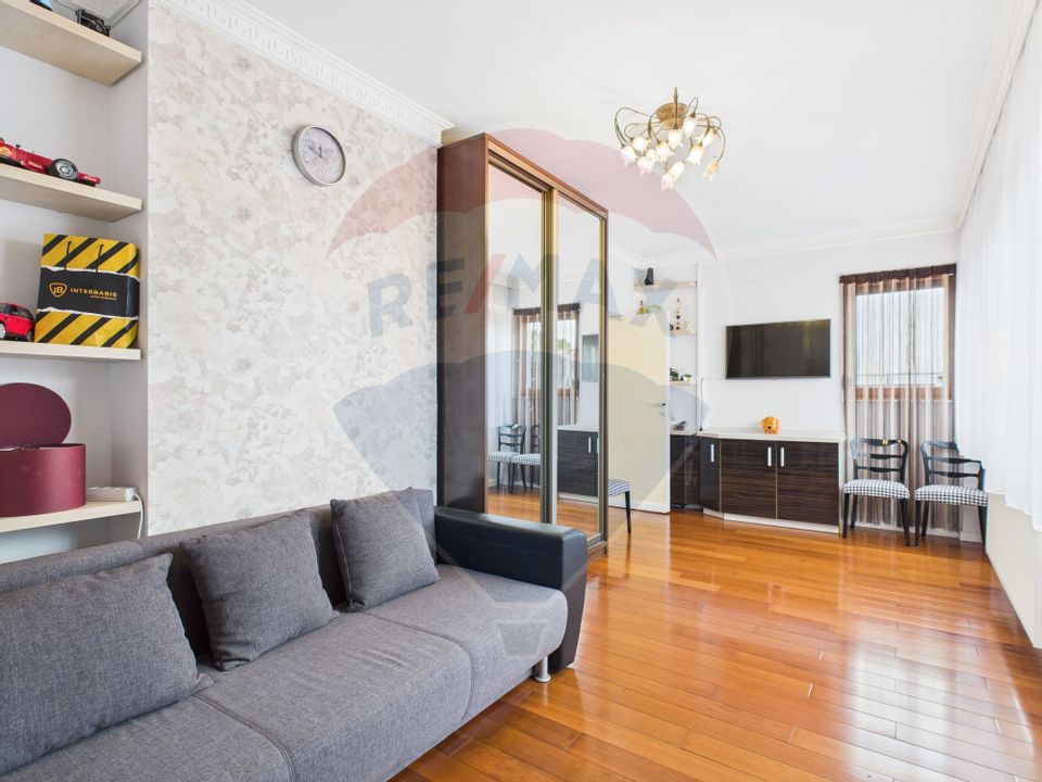 PENTHOUSE spectaculos cu terasa 300 mp