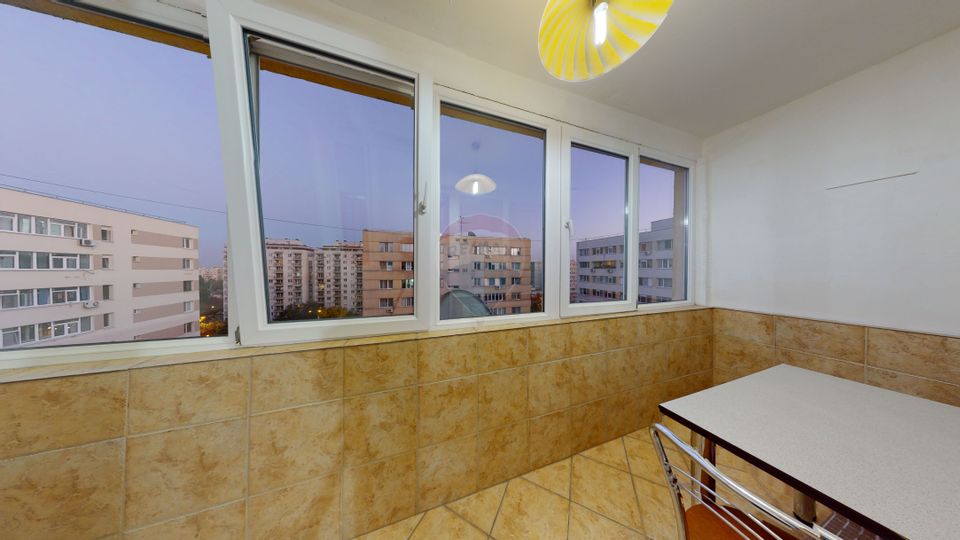 De vanzare | Apartament 3 camere cu balcon | Colentina