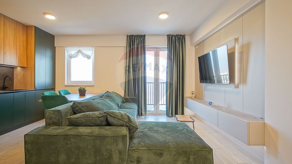 2 room Apartment for rent, Tractorul area