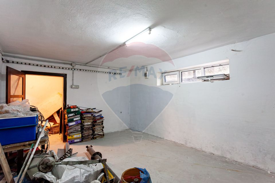 8 room House / Villa for sale, Ultracentral area